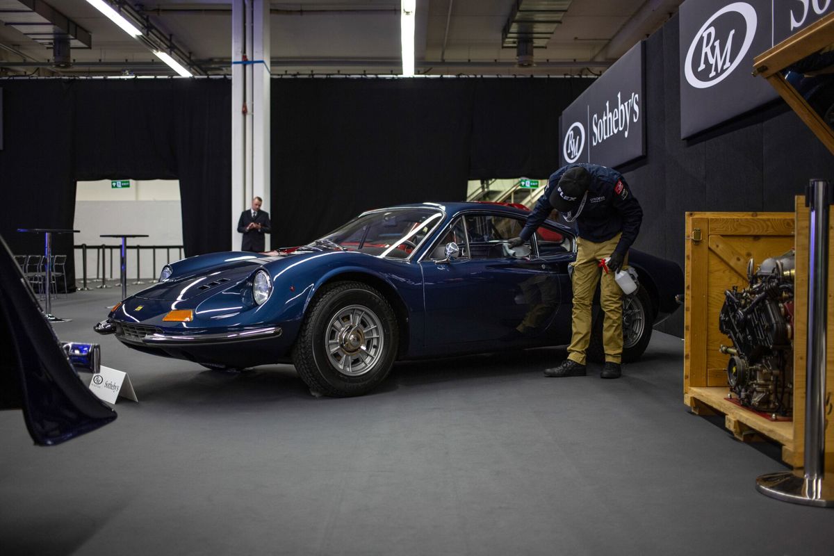 1970 Ferrari Dino 246 GT by Scaglietti offered at RM Sotheby’s Essen live auction 2019